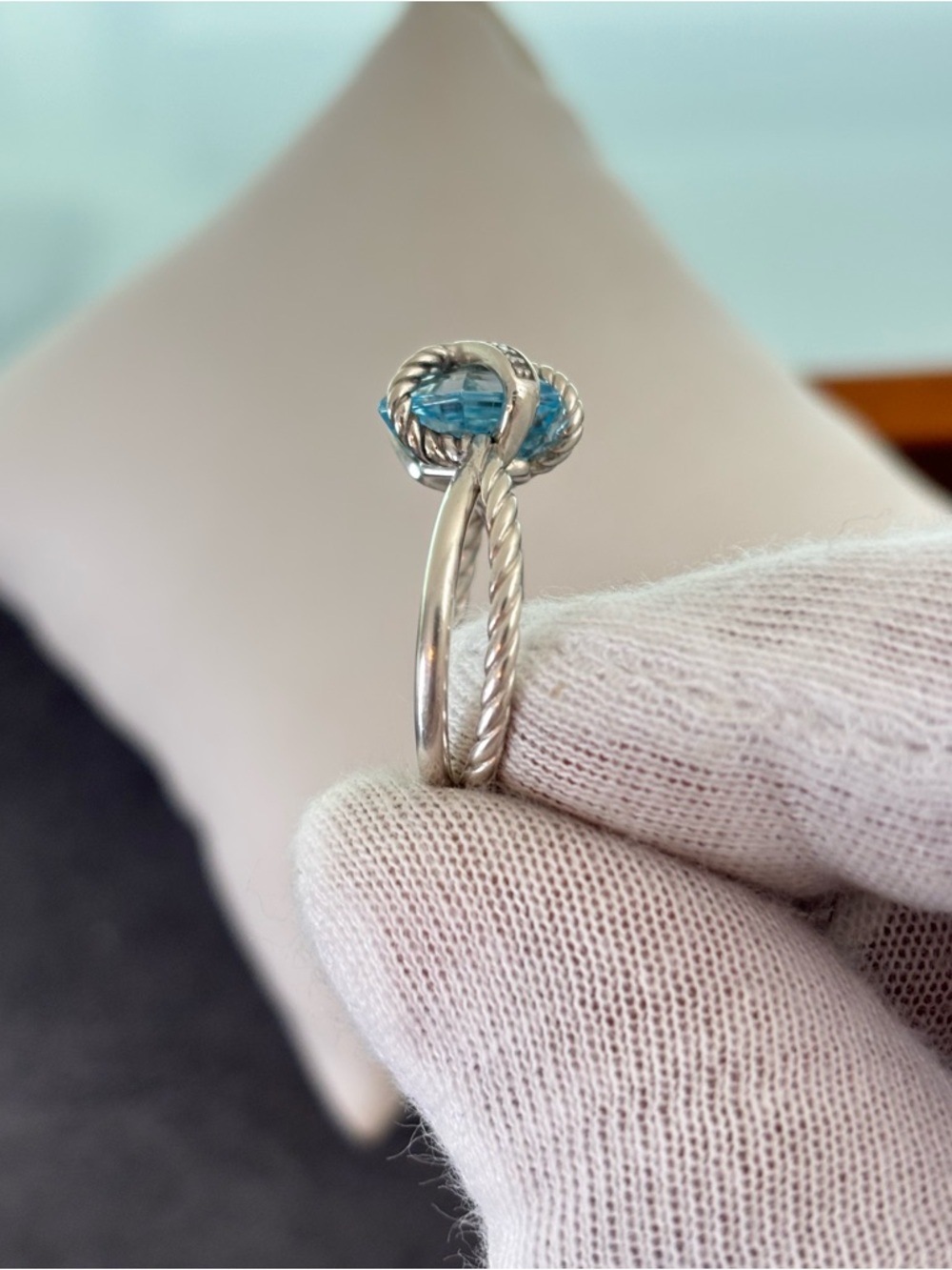 David Yurman Cable Wrap Ring with Blue Topaz & Diamonds 6.5 - Picture 9 of 10